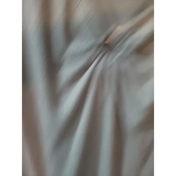 womens tops - Picture 3 of 13